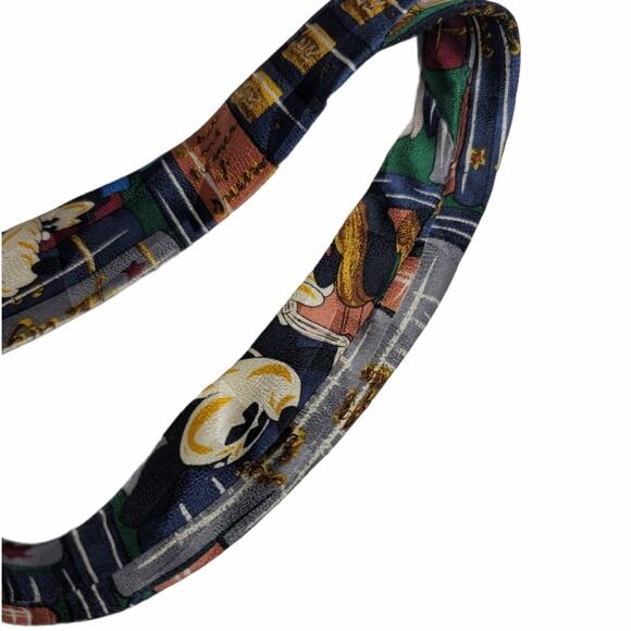 Disney Mickey & Co. Men's Necktie Goofy Library Books All Silk Tie Mickey Mouse - Picture 8 of 8